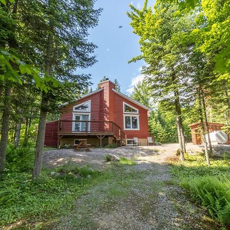 Les Chalets Tourisma - Chalet Dans Les Bois Avec Lac Prive - Le Colibri Saint-Raymond Bagian luar foto